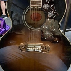 Gibson J-200 中古