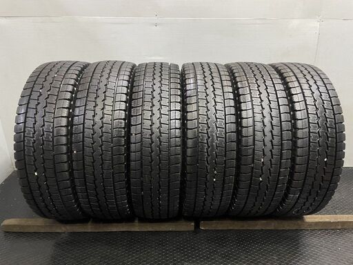 DUNLOP WINTER MAXX LT03 205/70R17.5 115/113L LT 17.5インチ ライトトラック用 スタッドレス 6本 バリ溝 デュトロ ダイナ等　(TU221)クレジットカード QRコード決済可能