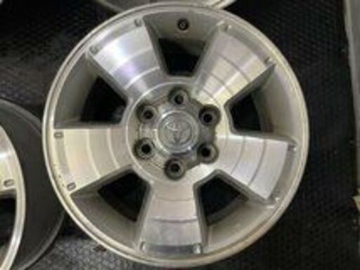 215系ハイラックスサーフ純正 17インチ ハイエース、レジアスエースへ