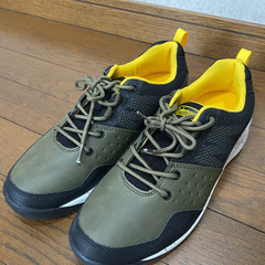 値下げ【新品】26.5cm コールマン　トレッキングシューズ 登山靴