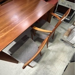 激安高級家具!! カリモク 4人掛け ダイニングテーブルセット