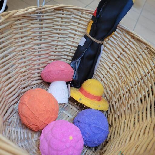 LUSH×ONE PIECE　バスボム\u0026海賊旗フルコンプセット