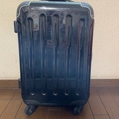 スーツケース、キャリーケース無料