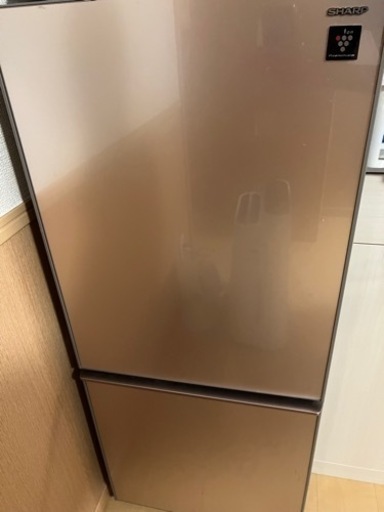 冷蔵庫　シャープ　2018年製