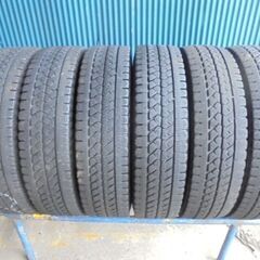 ブリヂストン BLIZZAK W979 205/85R16 117/115L LT 6本 7〜8分溝 2021