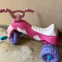 海外製Barbie三輪車
