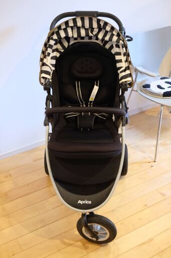 Aprica スムーブ　ベビーカー