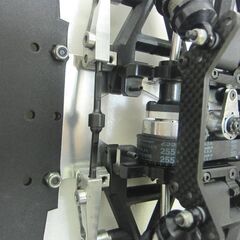 ヤフオク出品中＞ ※ジャンク※ BMT 1/8エンジンカー メカ付きシャーシ