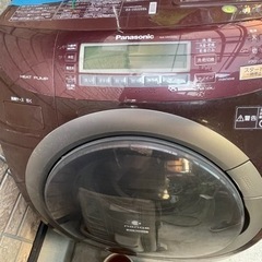 美品 】 パナソニック Panasonic NA-VR5500L-R