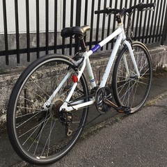 ＜整備・良品車＞クロスバイク momentum・モーメンタムineed z-1・サイズ・420㎜ ・シマノ外装3×6段変速 ・新品部品交換多数で超お得！洗車済できれいです♪不要自転車無料引取り有