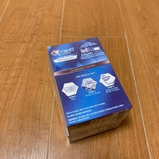 【値下げ】Crest 3D WHITE No SLIP Whitestrips ホワイトニング 28日分×2箱