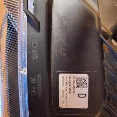 ヴォクシー80系後期標準グレード純正　ledヘッドライト左右