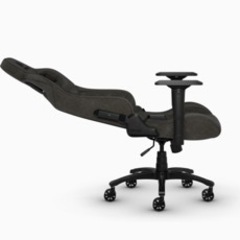 [取引完了]【手渡限定】ゲーミングチェア(定価：￥40,000)