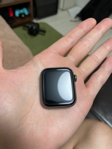 Apple Watch SE 40mm （GPS+Cellular）
