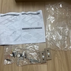 ほぼ新品の収納付きセミダブル＆コンセント付きベット