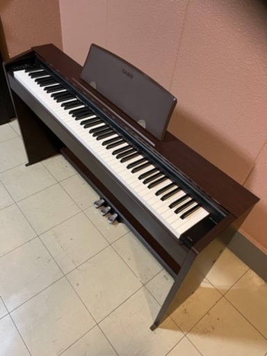 21年製【極極美品】【お届け無料有り】☆電子ピアノ☆CASIO Privia PX 