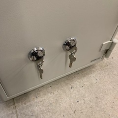 金庫　セーフティボックス　EIKO