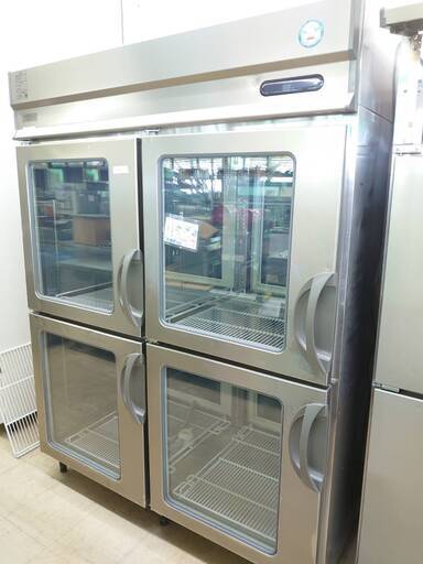 中古　冷蔵庫③　リーチインショーケース　業務用縦型４枚扉　パススルー　現状店頭渡