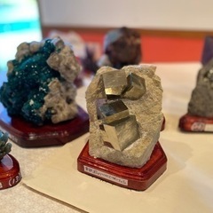 天然石・鉱物・パワーストーン専門店| East Minerals − 沖縄県