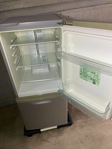 Panasonic ノンフロン冷凍冷蔵庫 単調 NR-B149W-S