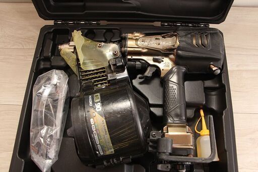 HiKOKI ハイコーキ 90mm高圧ロール釘打機 NV90HR2 (D4584rxwY)