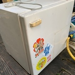 小型冷蔵庫★無料‼️