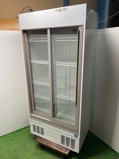 フクシマ　業務用　リーチイン冷蔵ショーケース　５７３L　店舗　飲食店　MSS-30GWSR8
