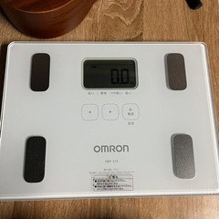 オムロン 体重体組成計