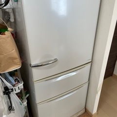 東芝　冷蔵庫　246L 2003年製