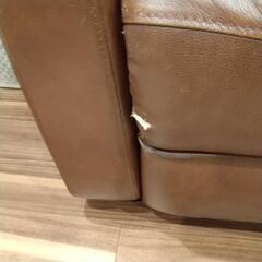 取り引き中。３人がけ電動オットマンソファー