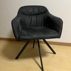 【急募】ダイニングテーブル+椅子4脚