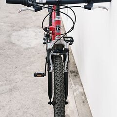 My Pallas M-671 Rosso Edition. 折りたたみ フルサスペンション