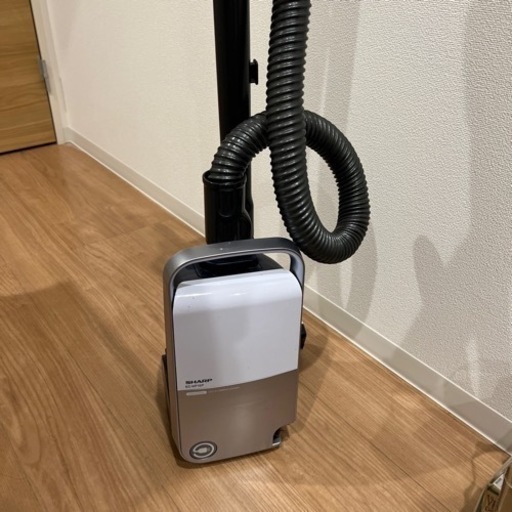 SHARP EC-KP15P 掃除機 | energysource.com.br