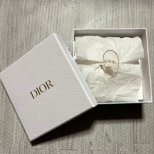 DIOR パール　ブレスレット