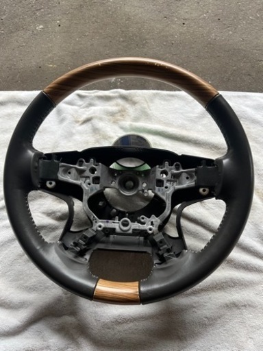 問い合わせ中　トヨタ　プラド150後期　TZ-Gウッドステアリング