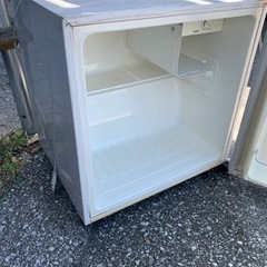 小型冷蔵庫‼️０円