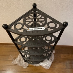 ルクルーゼ　ポットスタンド　マットブラック ル・クルーゼ ポットスタンド5段 マットブラック