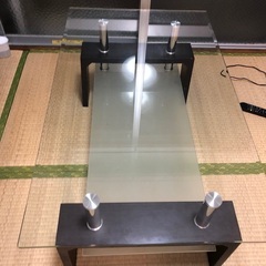 ガラス製　テーブル