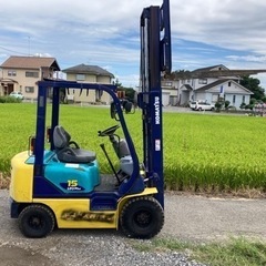 小松フォークリフト1.5トン 型式 FG15C-17 年式 2002年