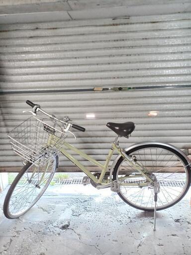 自転車中古　MARUKIN　内装3段変速　カゴリアキャリア鍵付き　タイヤ26インチ 自転車中古 内装3段変速 ステンレスカゴ鍵付き タイヤ26インチ 自転車