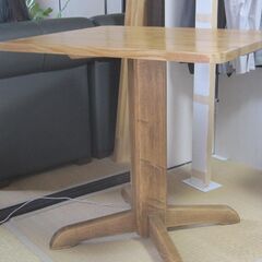 コーヒーテーブル　本物の木製　1000円