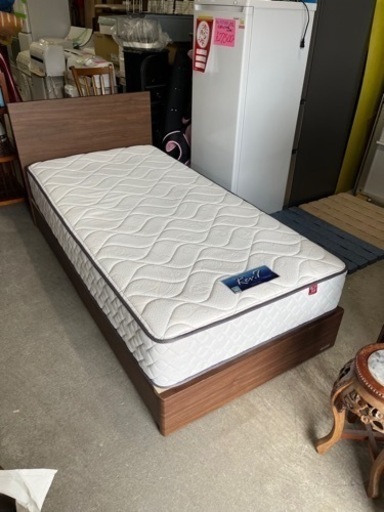 東京ベッド シングルベッド フレーム＆マットレス 嬉しい収納付き