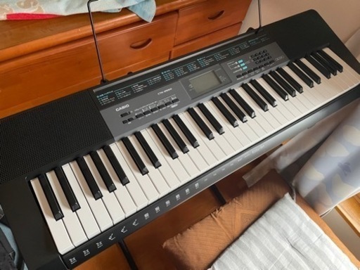 CASIO ベーシックキーボード(電子ピアノ) CTK-2550