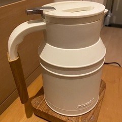 電気ケトル(500円)