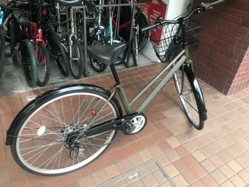 27インチ　外装6段変速　ledライト　音鳴りにくいローラーブレーキ　カーキ色 27インチ 外装6段変速 ledライト 音鳴りにくいローラーブレーキ カーキ色