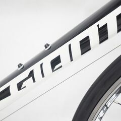 GIANT「ジャイアント」 CONTEND 2 2017年モデル ロードバイク 