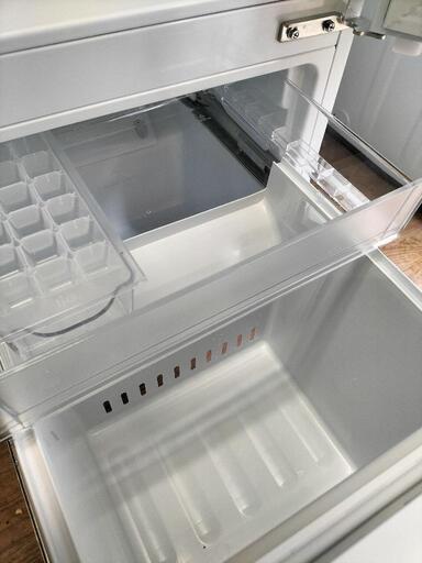 ワールプールジャパン ＹＲＺ-Ｆ15Ｊ 2ドアノンフロン冷凍冷蔵庫 156Ｌ ...