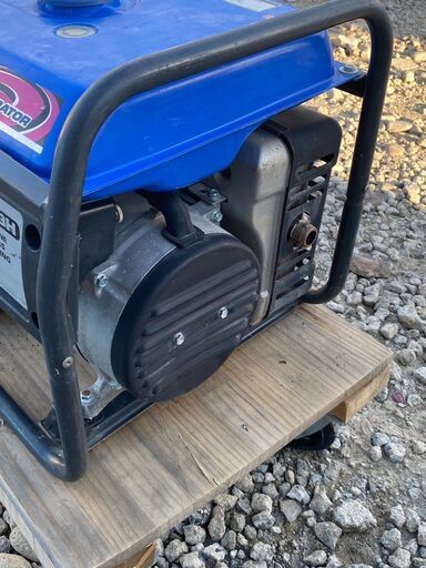 発電機 ヤマハ EF-23H 業務用としても使える余裕の発電容量を誇る