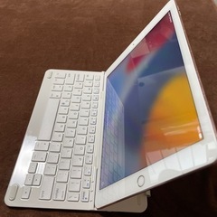受け渡し予定者決定】iPad Pro 9.7インチ SIMフリー