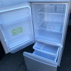 配送可能 シャープ SHARP SJ-D14C-W [小型 冷蔵庫 137L つけかえ 